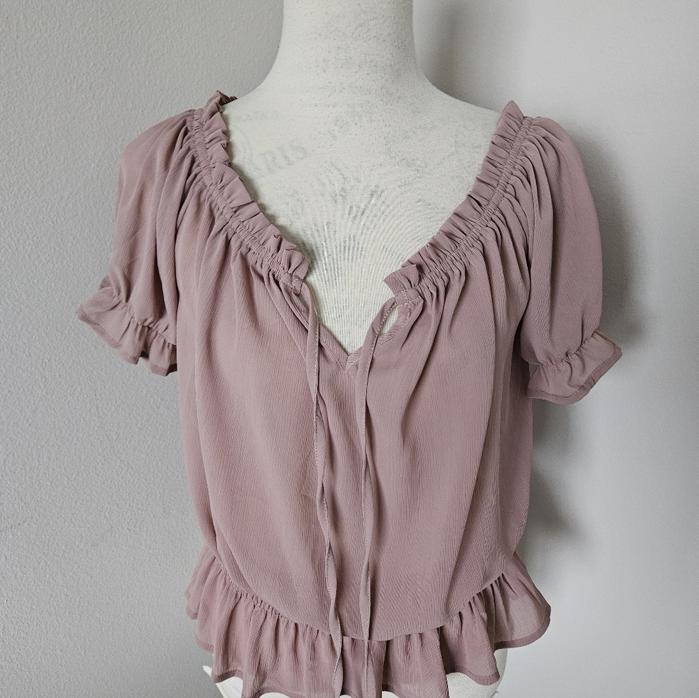 🌼bohemian blush ruffle blouse short sleeves size small 🌼 - Picture 3 of 6